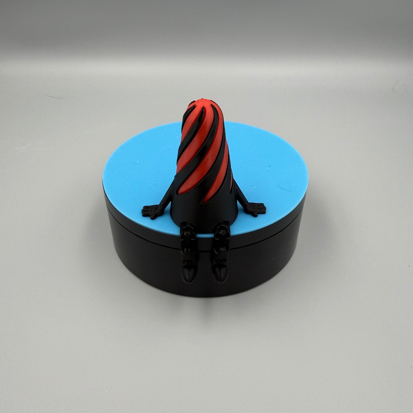 3D Printed Passthrough Fidget Buddy - Desk Buddy - Articulating legs - gift - for him - for her - coworkers - office organization - fun